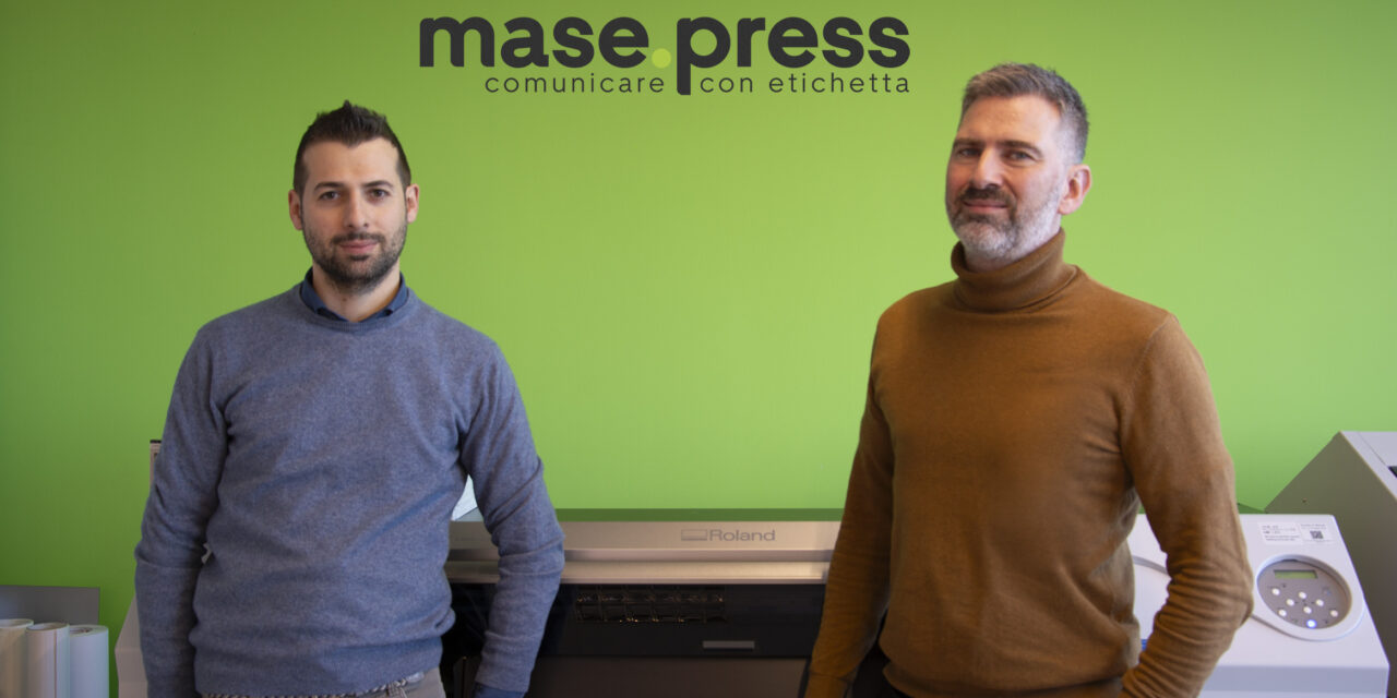 Mase Press rivoluziona la stampa di etichette con le stampanti Roland DG